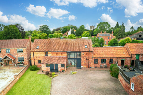 Character and Convenience at The Old Barn, Elkesley…