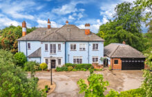 A grand arrival on prestigious Sparken Hill