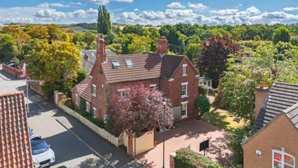 Luxury Family living at Forge Mill House…