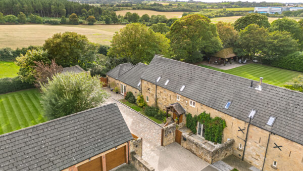 Tucked away on the edge of rurality… The Granary, High Oakham Grange