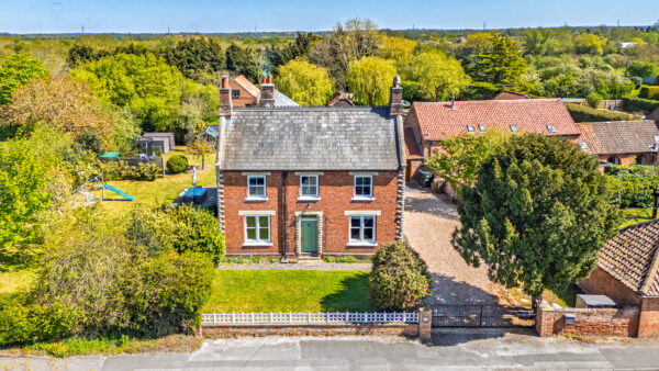 Character and family comforts at Manor Farm…