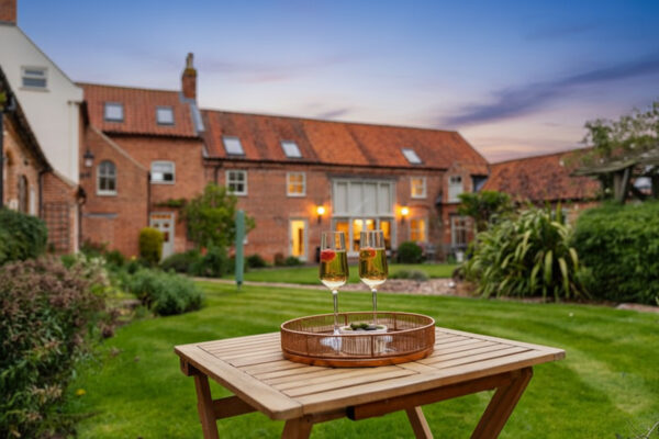 A Rare Opportunity | Farmhouse with Annexe & Seven Bedrooms